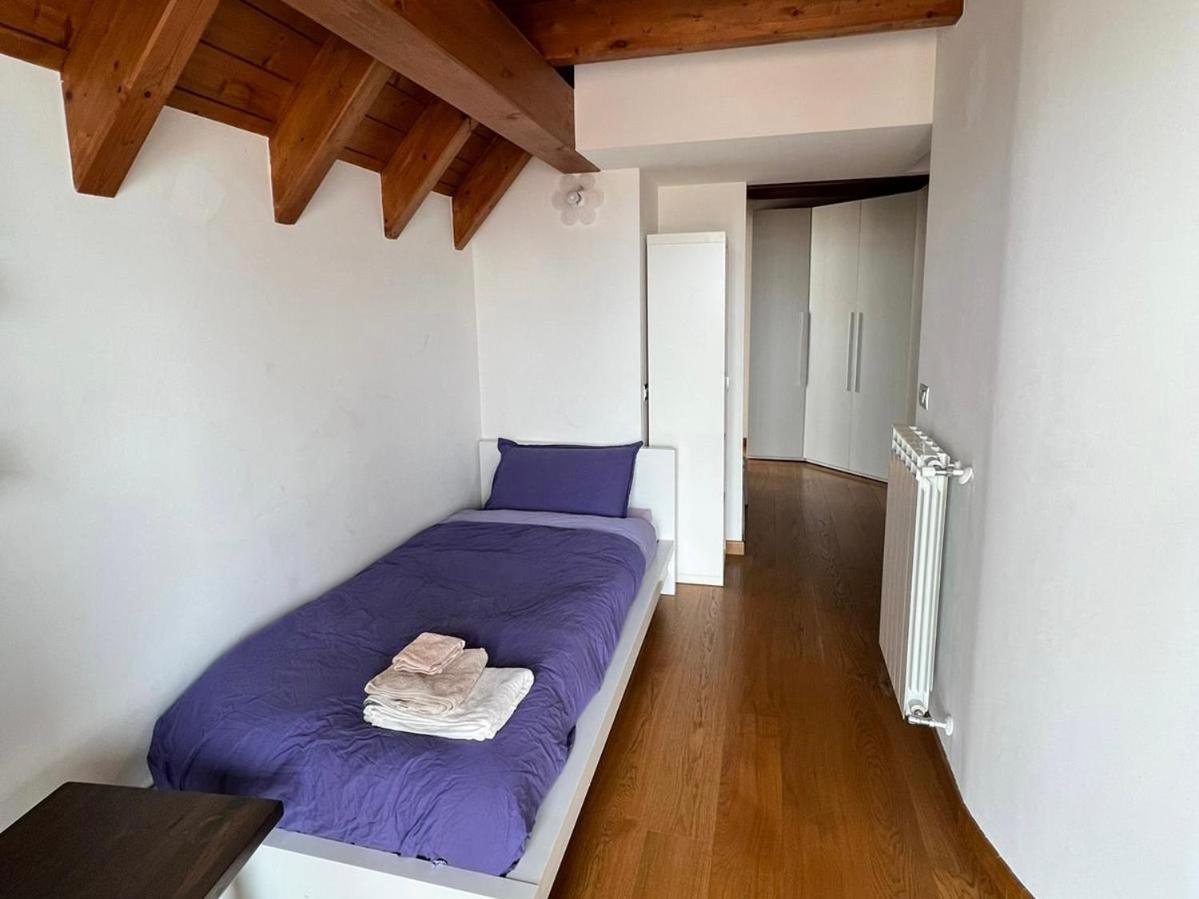 Penthouse Suite - Skyline View Busto Arsizio Buitenkant foto